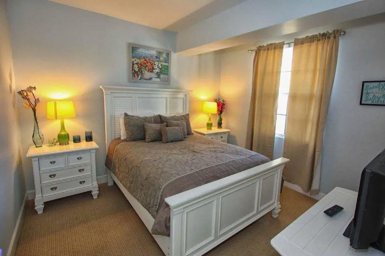 425 Little Harbor