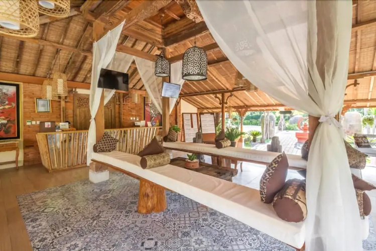 Taman Sari Villa and Spa