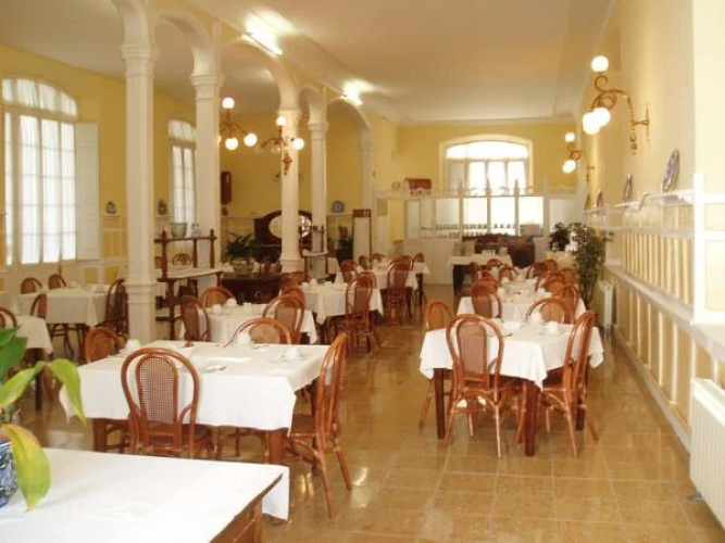 Hotel París