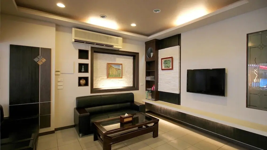 Hotel G