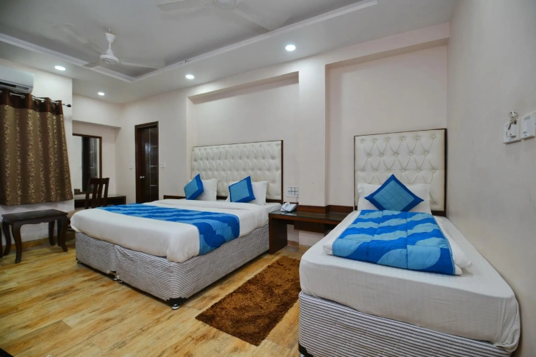 Standard Family room
