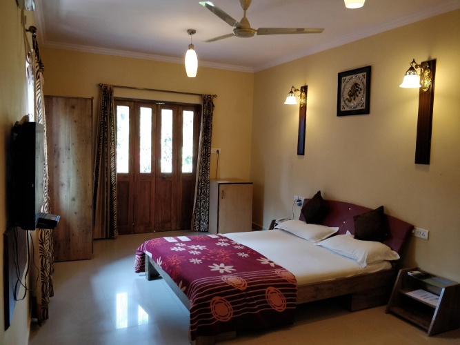 Deluxe Single room