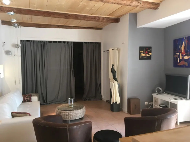 La Maison Des Arts