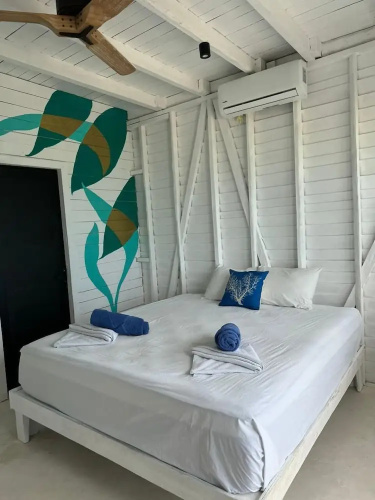 El Faro Beach Front by ÓOL Hotels