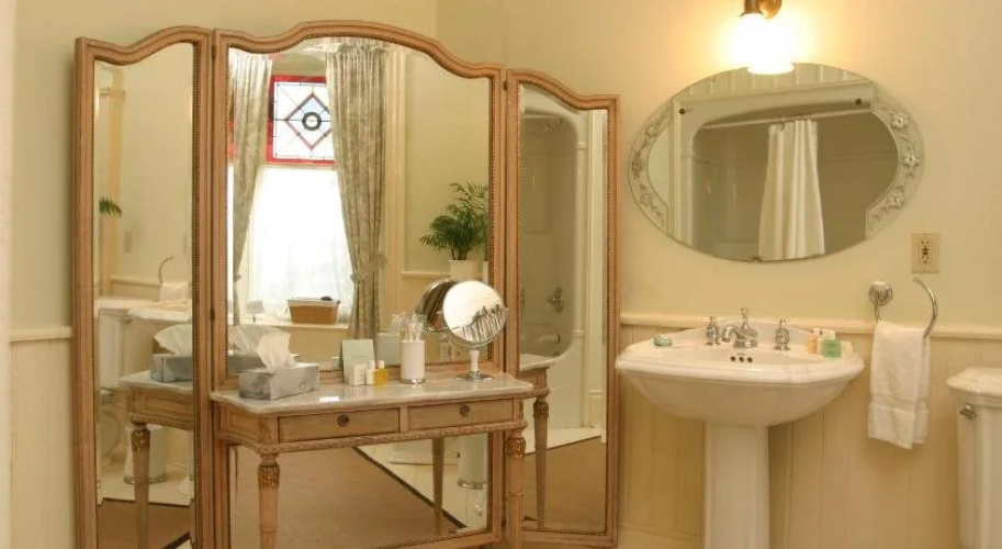 Grand Victorian