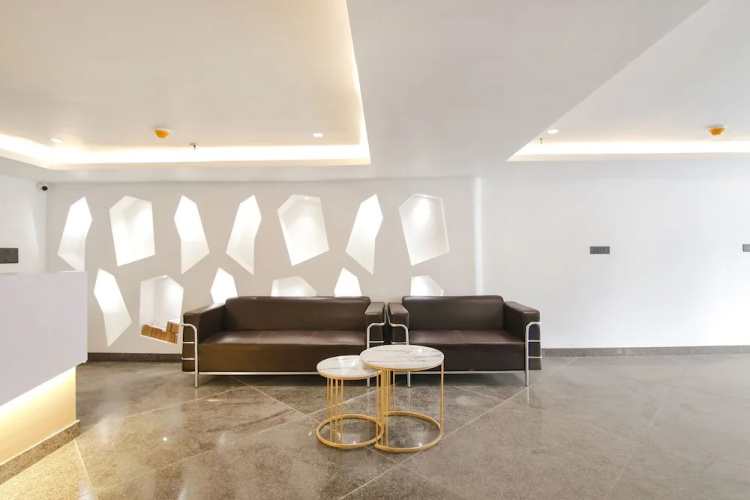 FabHotel Sky Suites Karkardooma