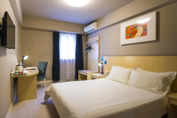 Puer King Land Hotel