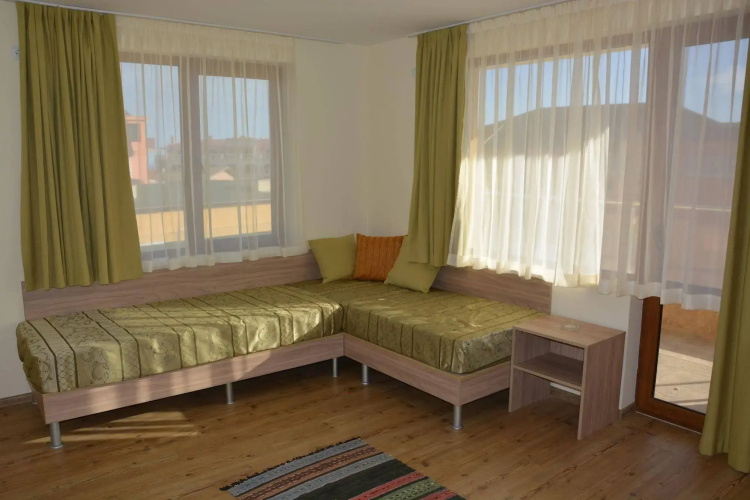Golden House Apartments