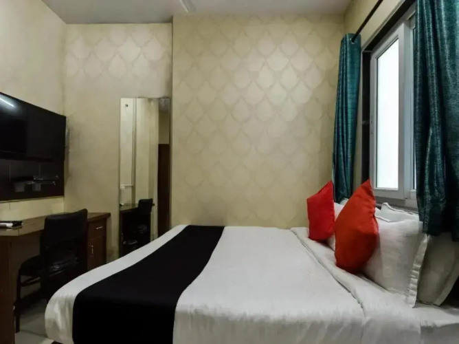Ka10 SQUARE HOTEL & BANQUETS