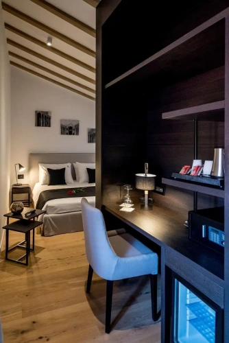 Deluxe Double room with view