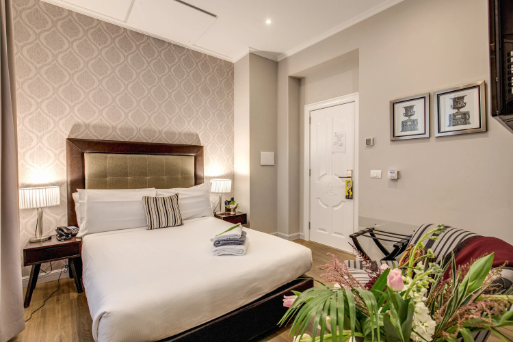 Hotel 87 Eighty seven