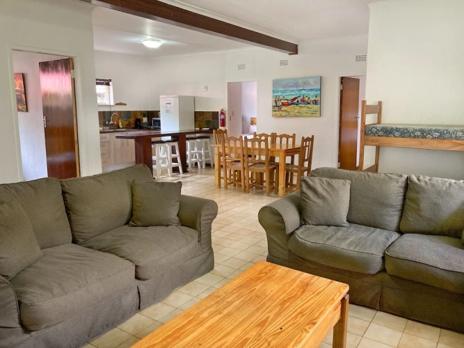 Sextuple Chalet