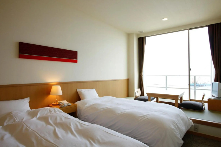 Bayside Square Kaike Hotel