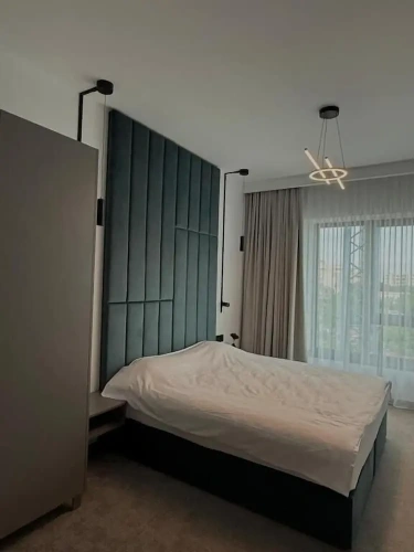 Deluxe Studio