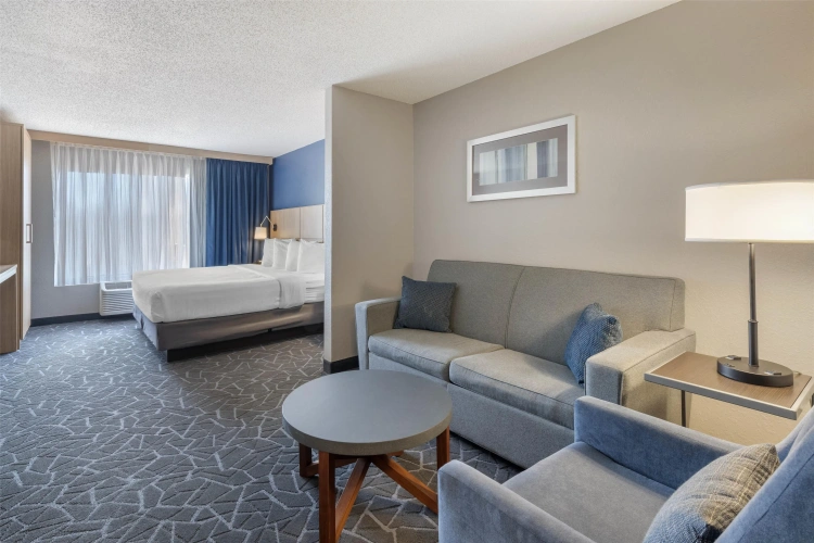 Double Suite