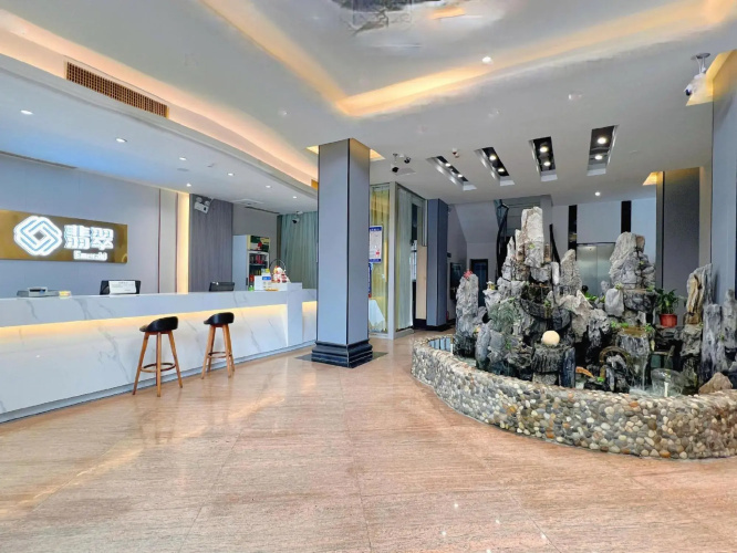 Yulin Jade Business Hotel