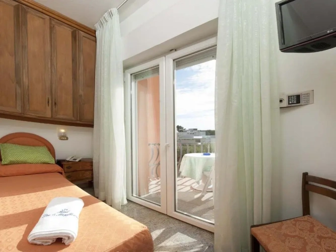 Standard Single room