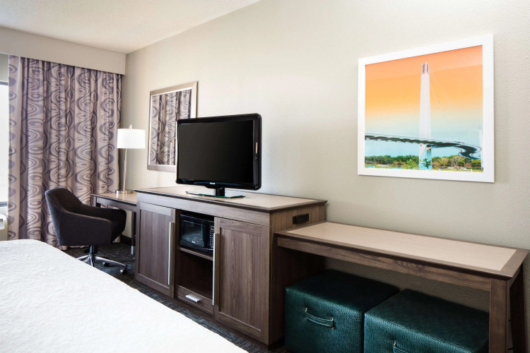 Hampton Inn Council Bluffs