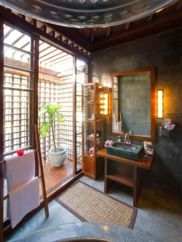 3 Bedrooms Villa