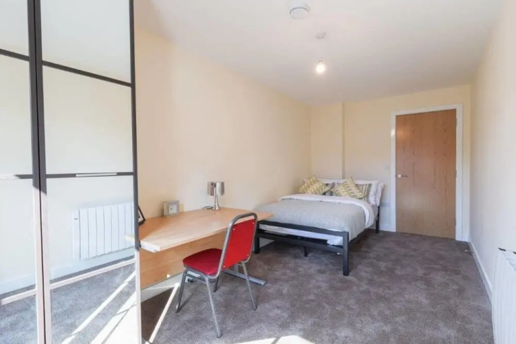 Stunning City Centre Apartment