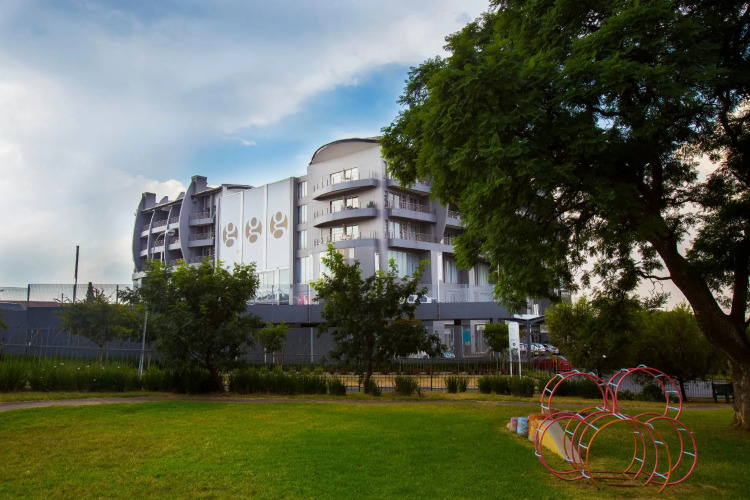 Genesis All-Suite HotelOver view