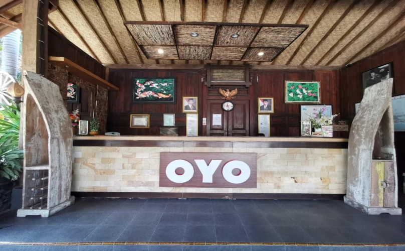 Hotel Mahkota Plengkung