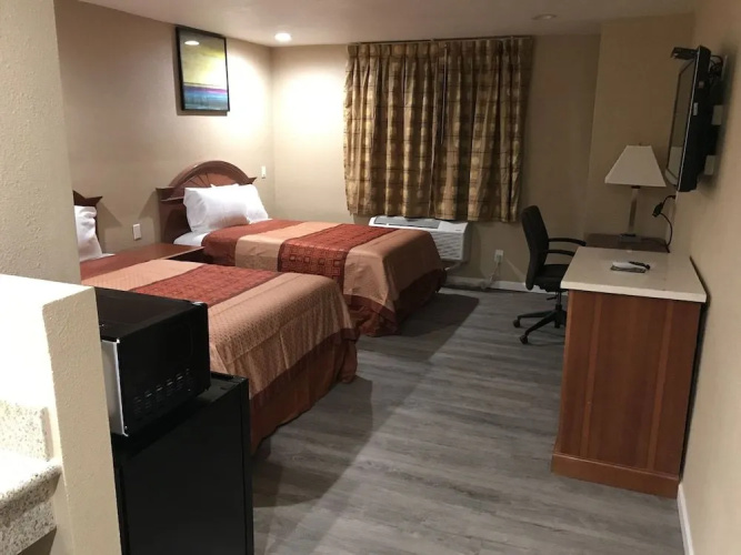 Budget Inn Motel