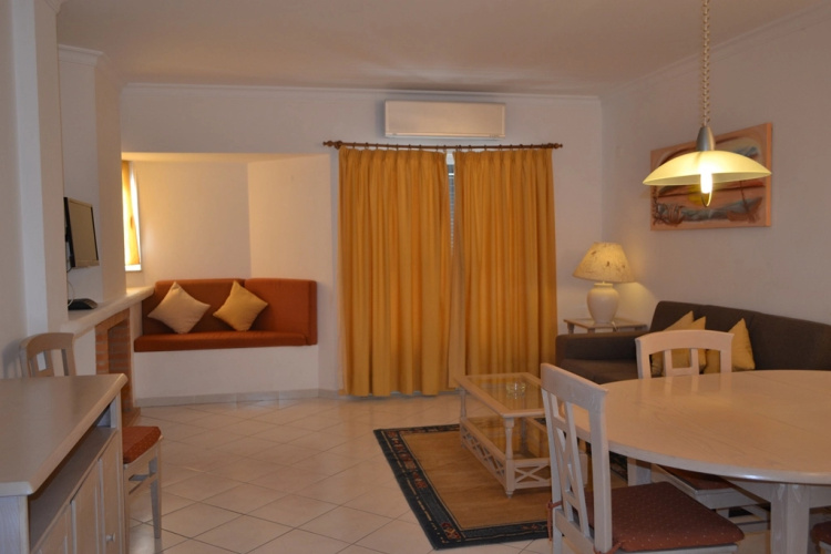 Apartamentos Balaia