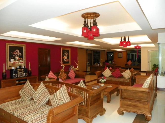 Baan Ngern Village
