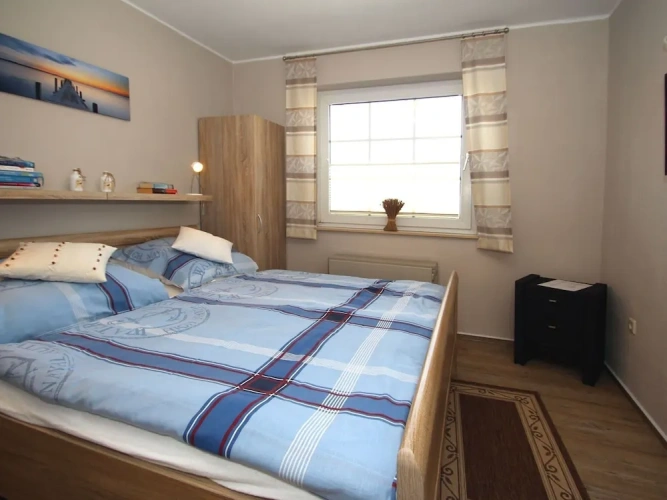2 Bedrooms Classic Apartment