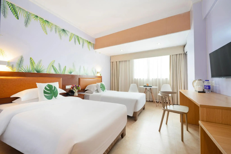 Wings Hotel