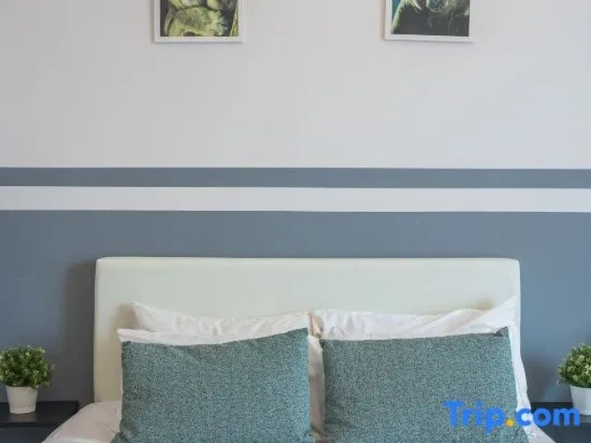 1 Bedroom Family Apartment