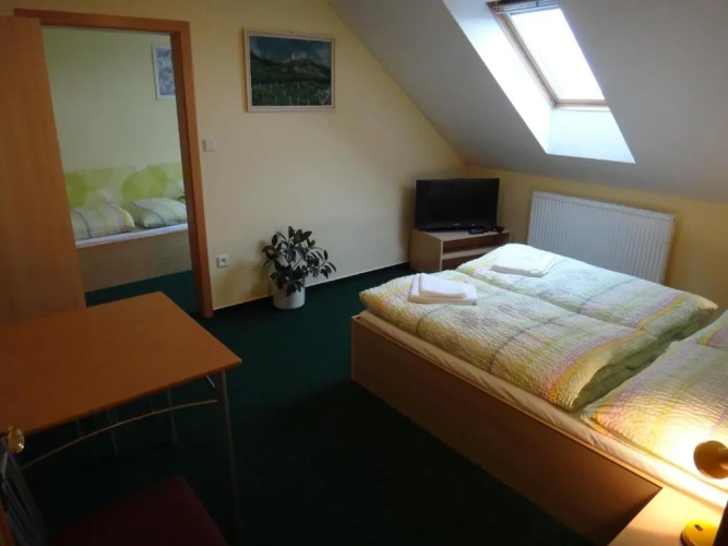 Standard Quadruple room