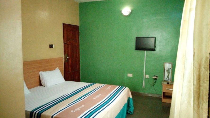 Hotel Dekelch Limited