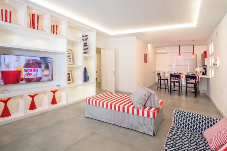 4 Bedrooms Deluxe Apartment with city view