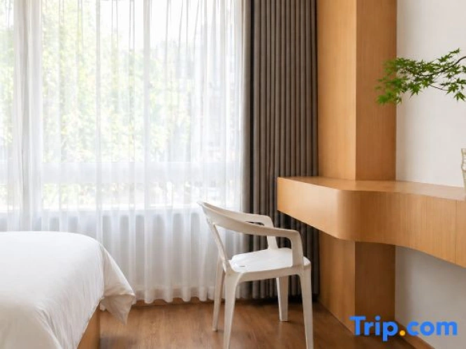Premium Twin room
