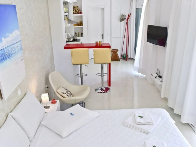 Mavres Luxury Studio
