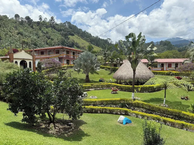 Hosteria El Paraiso