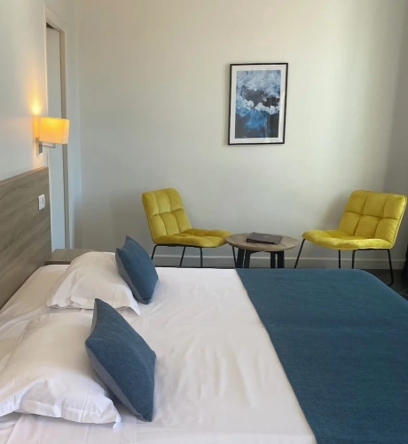Comfort room