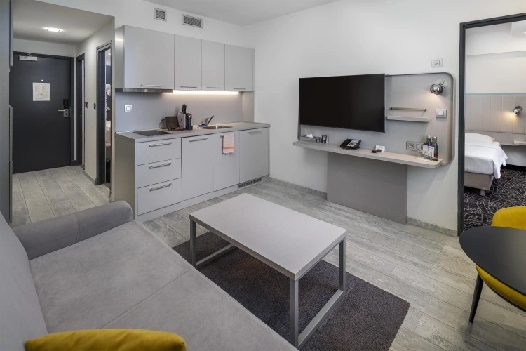 1 Bedroom Apartment