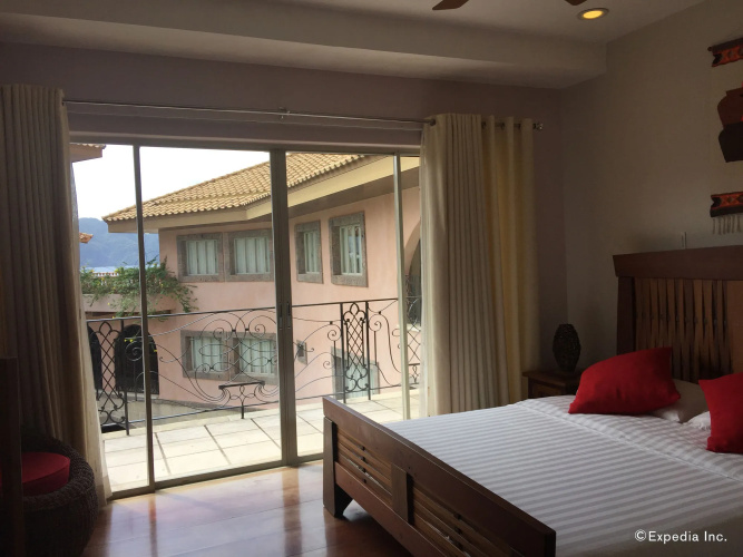 Corto del Mar Hotel