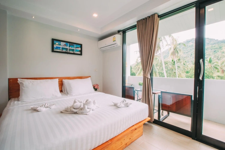 Deluxe Double room with balcony