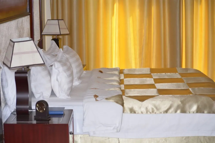 Hotel Gloria Inn