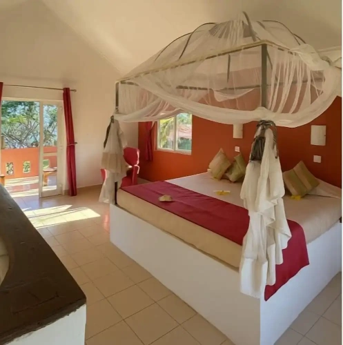 Standard Double room with partial sea view