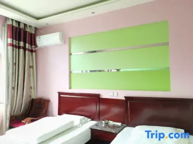 Economy Twin room