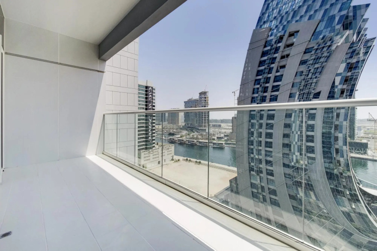 Business Bay - Vera Residences 1313