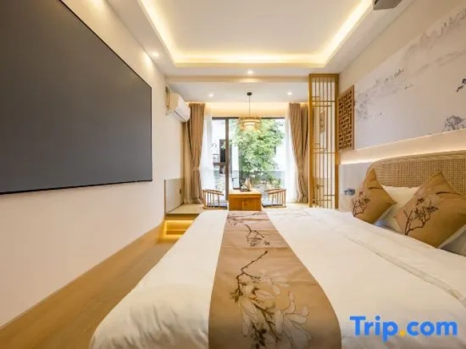 Standard Double room with canal view