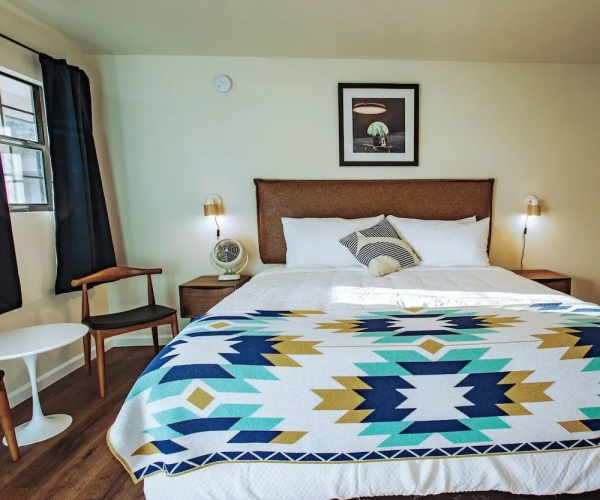Stonewall Motor Lodge