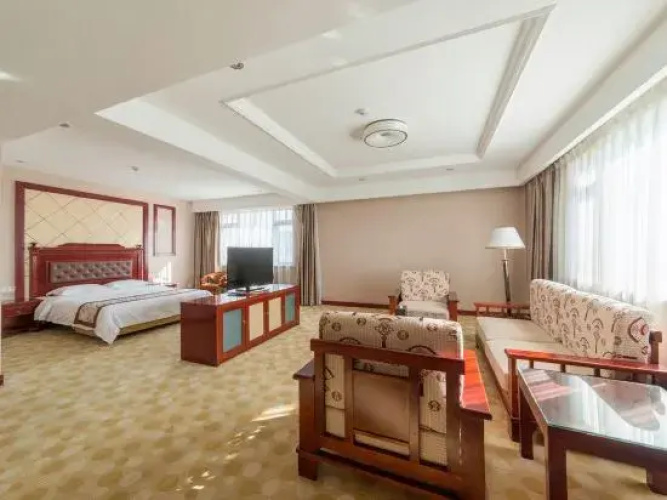 Huaining Hongbo All Seasons Hotel