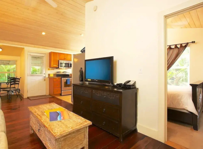 Paia Inn